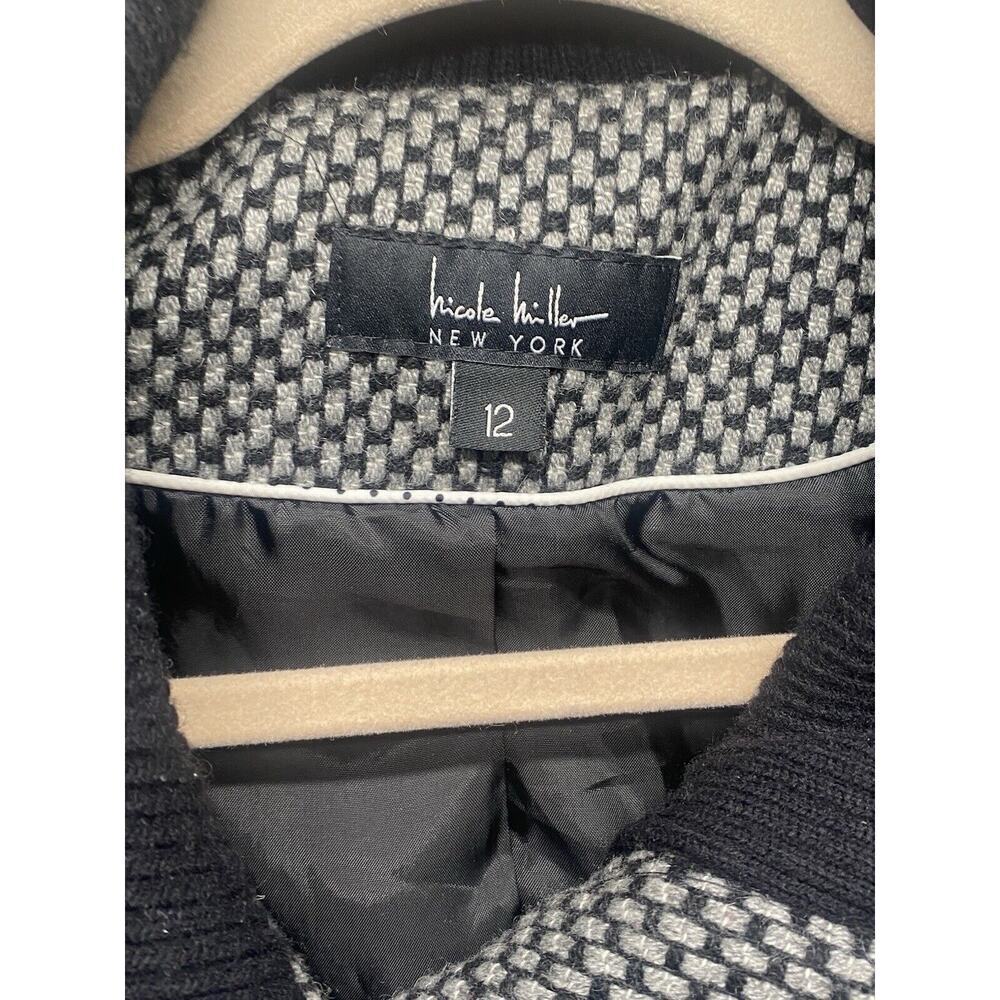 Nicole Miller Black and Gray Wool Coat Size 12 - Picture 4 of 9